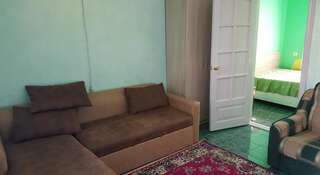Гостиница Sanita Guest House Анапа Семейный люкс с балконом-1